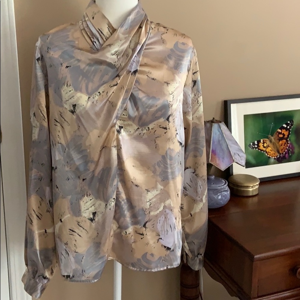 Eva Laurel Dressy Blouse